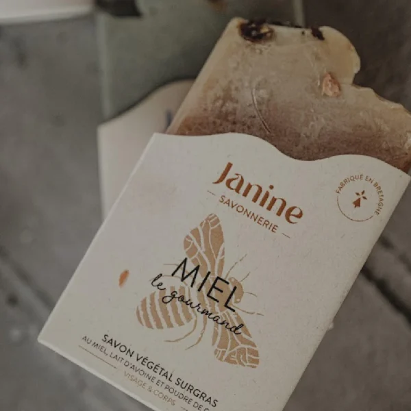 Coffret cadeau personnalisé Joli Pot X Janine X BELESA (cosmétique) – Image 4