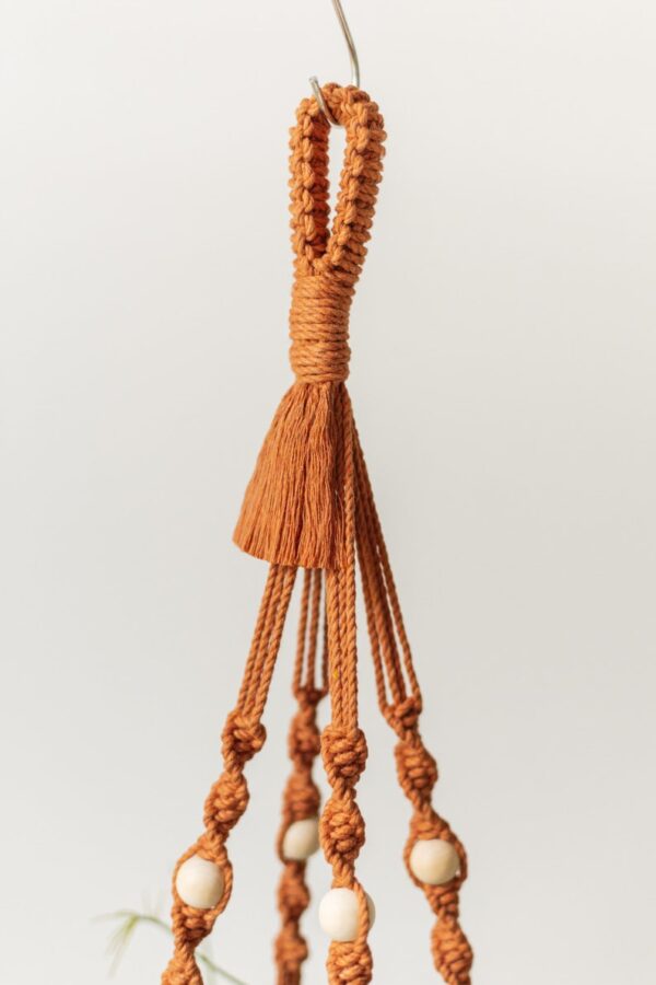 Suspension plante macramé avec perles en bois pot max. 15cm – Image 5