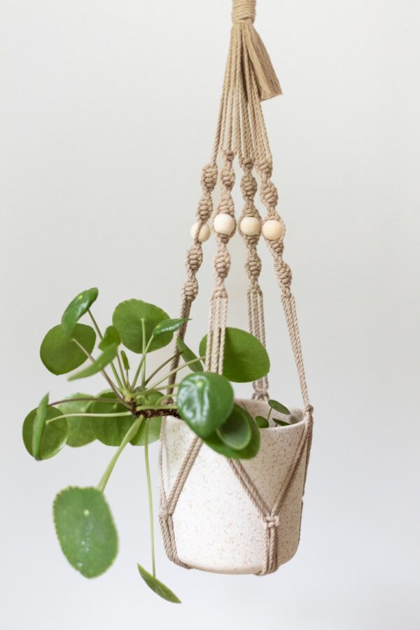 Suspension plante macramé avec perles en bois pot max. 15cm – Image 4