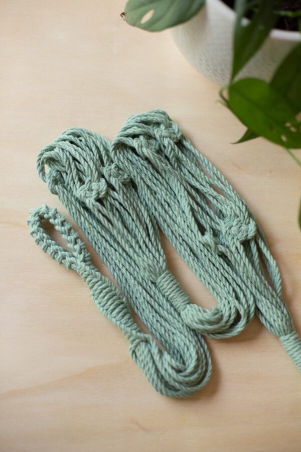 Double suspension pour plantes en macramé, pour pots max. 15cm – Image 4